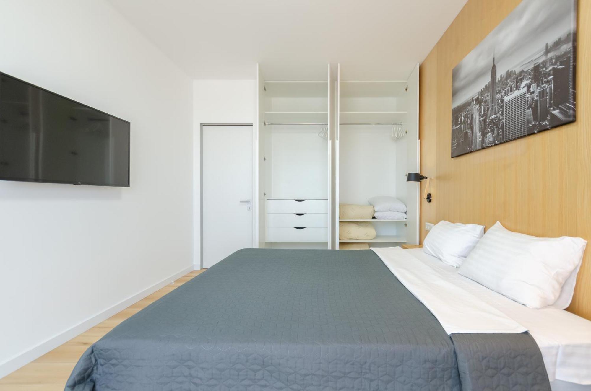 Petrovdom 205-206 Panoramic City View Apartments At Rc Kvartet, Central Railway Station キエフ エクステリア 写真