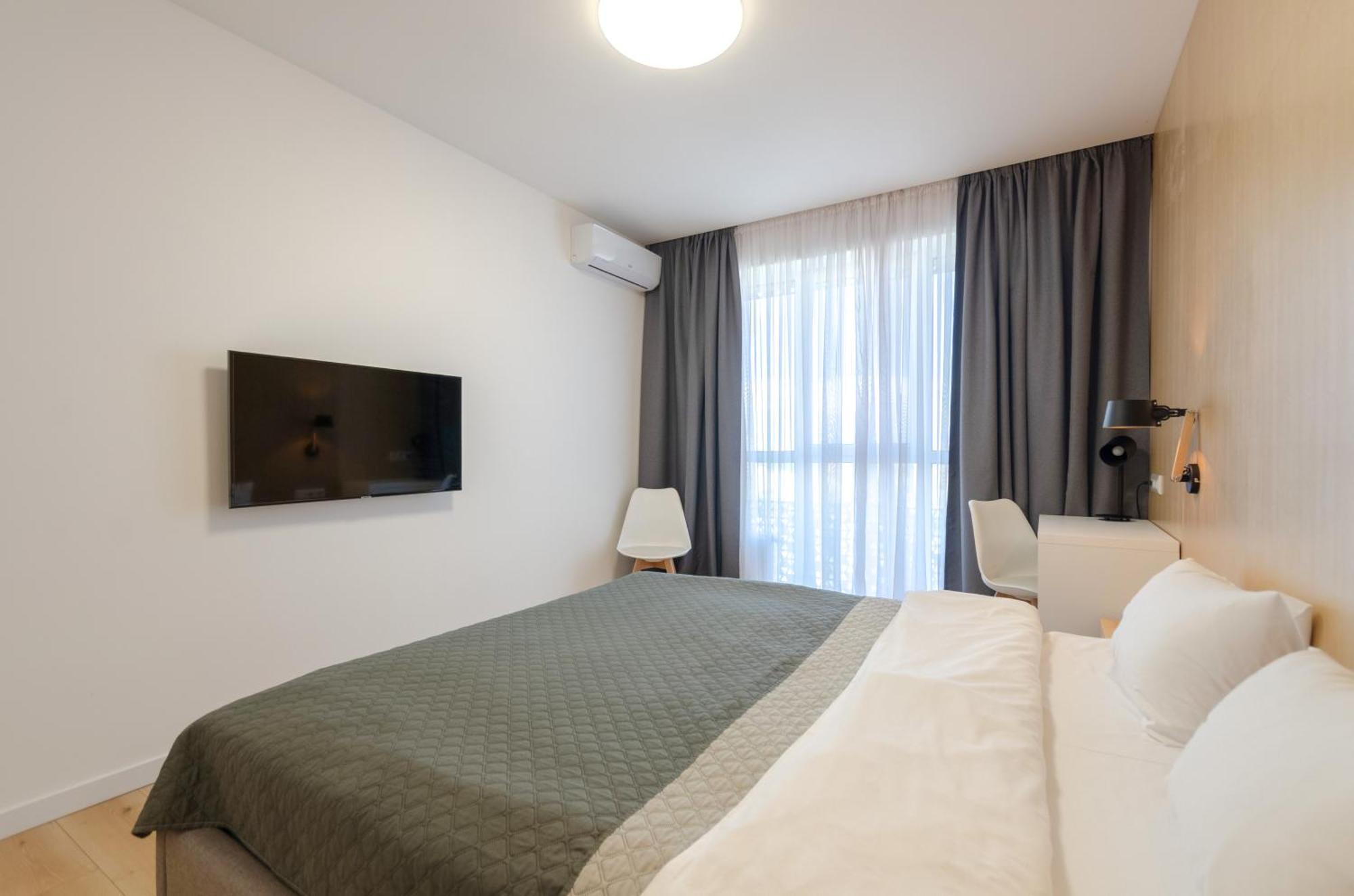 Petrovdom 205-206 Panoramic City View Apartments At Rc Kvartet, Central Railway Station キエフ エクステリア 写真