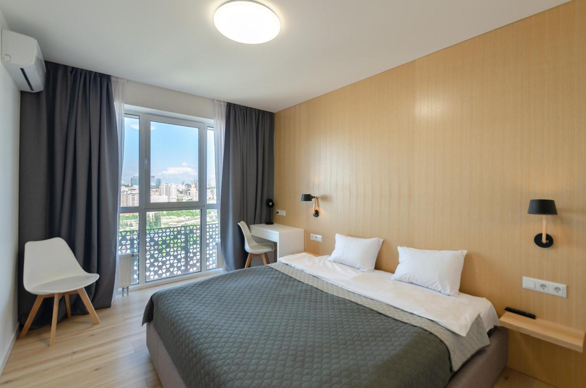 Petrovdom 205-206 Panoramic City View Apartments At Rc Kvartet, Central Railway Station キエフ エクステリア 写真
