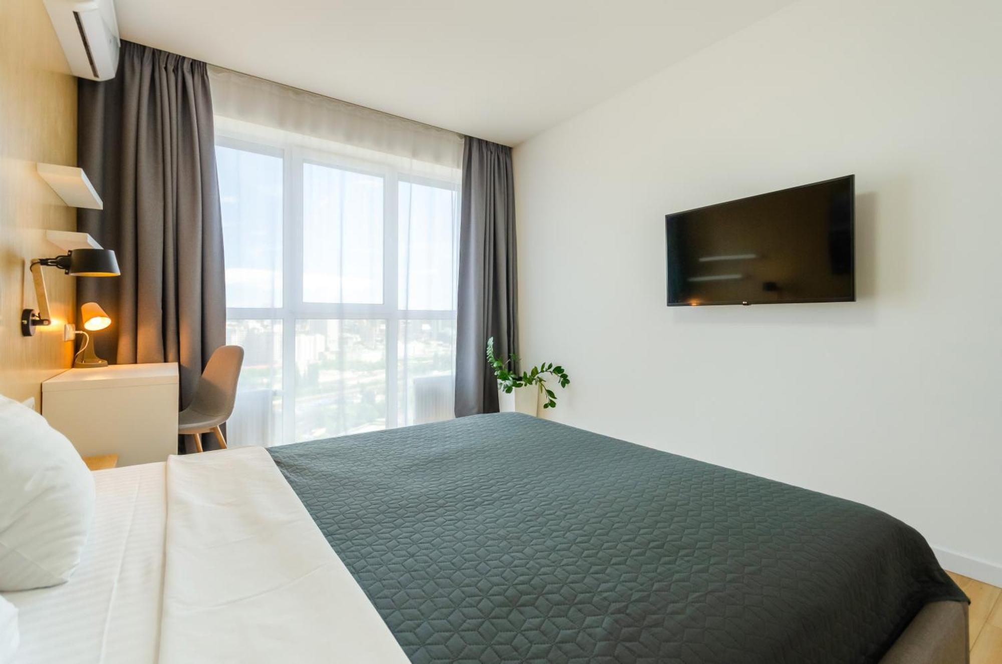 Petrovdom 205-206 Panoramic City View Apartments At Rc Kvartet, Central Railway Station キエフ エクステリア 写真